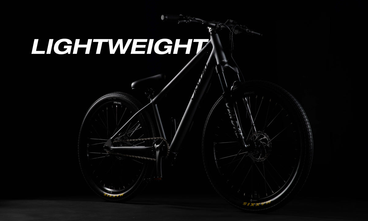 LIGHTWEIGHT.jpg__PID:a7d04c43-0045-44fa-b464-0150a6bb5bc7