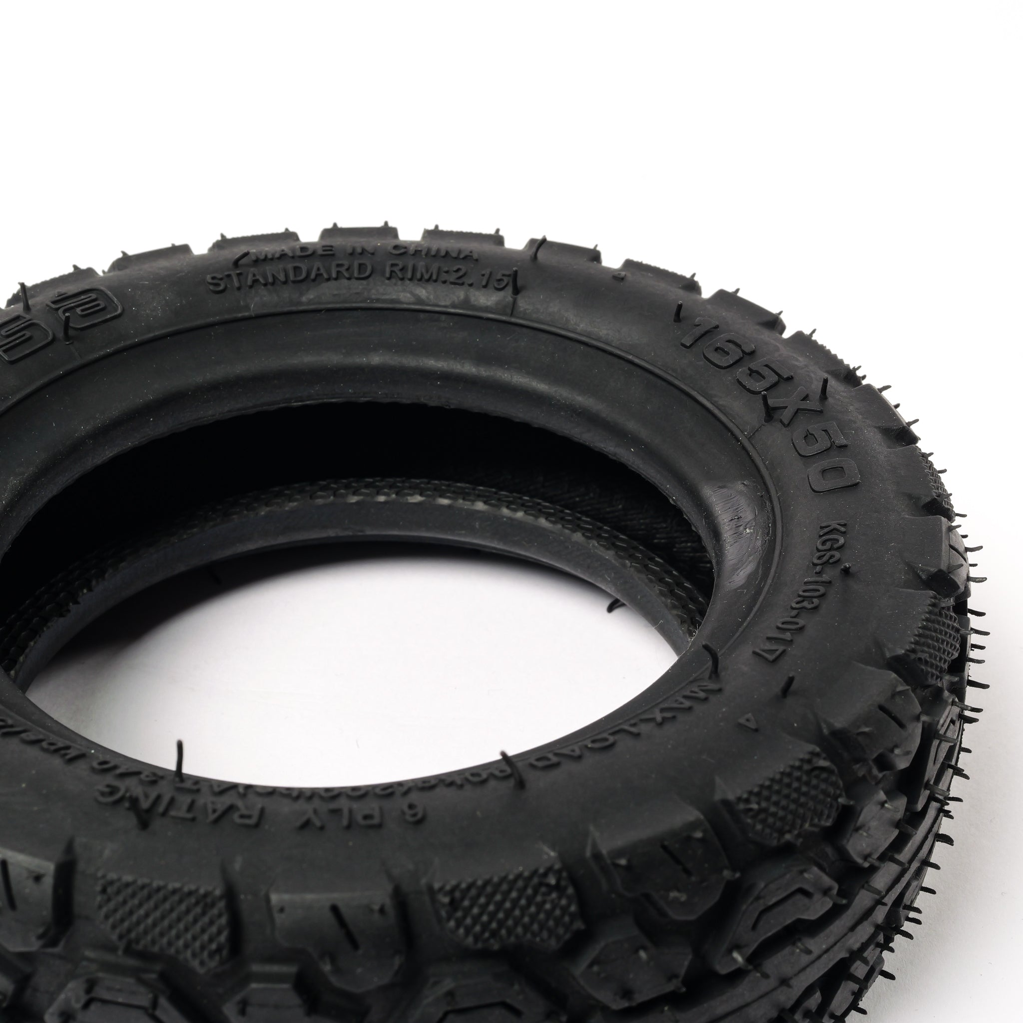 165mm off-road electric skateboard tire with thick reinforced sidewalls and aggressive all-terrain tread pattern
Heavy duty 165mm AT tire for electric skateboards designed for dirt trails, gravel, and off-road riding