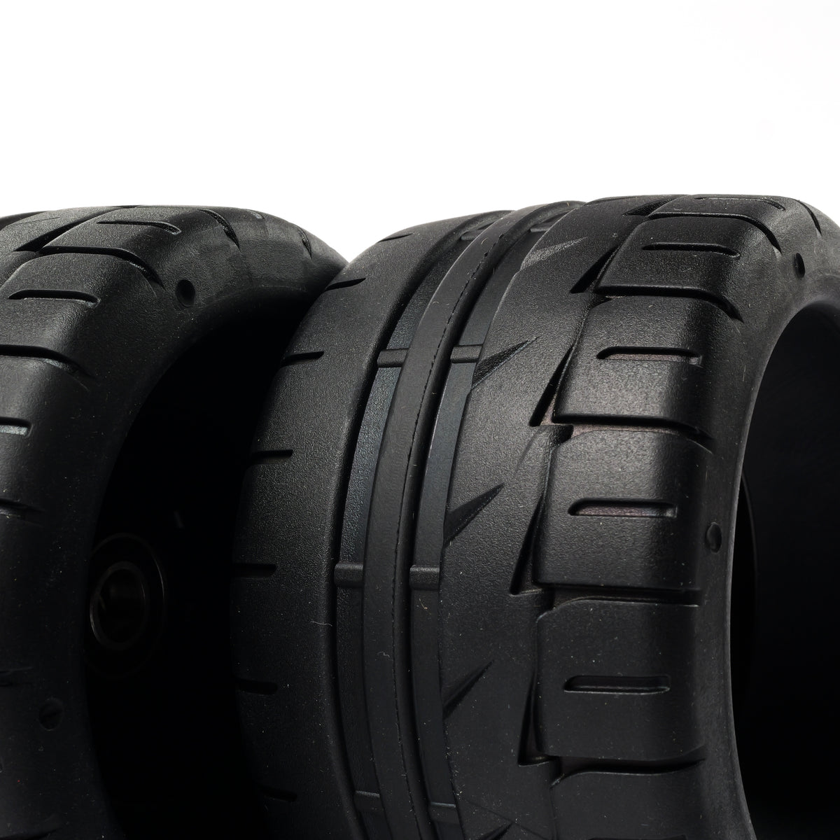 Onsra 115mm x 65mm 70A black rubber electric skateboard wheel with street tread pattern
