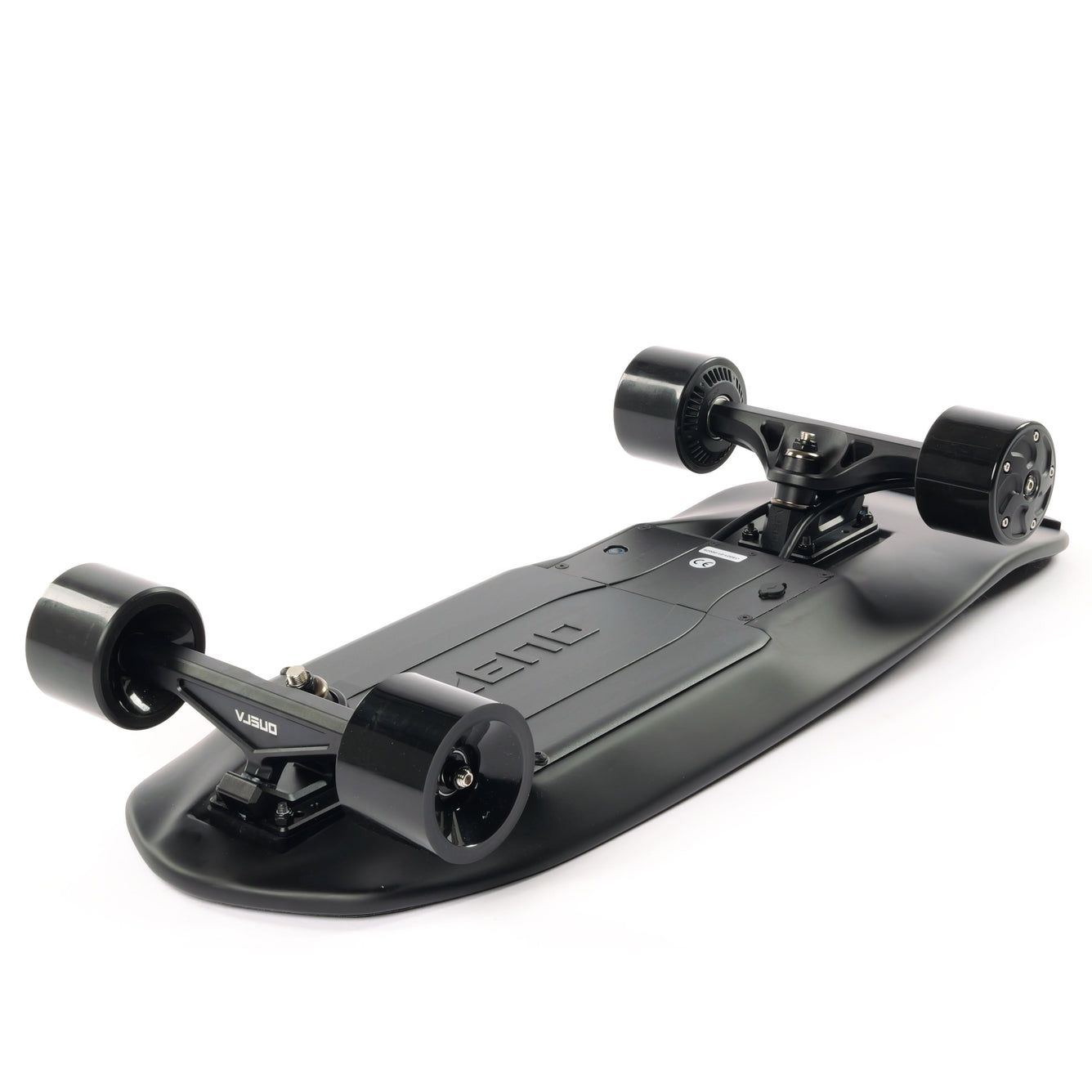 ZENO electric skateboard with lightweight carbon fiber and wood kicktail deck, stealthy hub motors, 14S power system, and swappable 99Wh travel battery — a super powerful yet portable electric longboard for commuting and travel.
